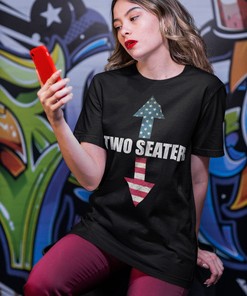 Vintage American Flag Two-Seater T-Shirt - Celebrate 4th of July in Retro Style