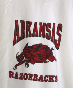Arkansas Razorbacks Vintage Style Sweatshirt and Crewneck Shirt - Perfect Gift for Fans and NCAA Fans