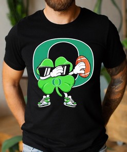 St Patricks Day Dabbing Shamrock Oregon Ducks Fans Gift T-Shirt - University of Oregon Tee