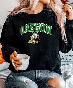 University of Oregon Ducks Fans Gift T-Shirt - Oregon Ducks Tee