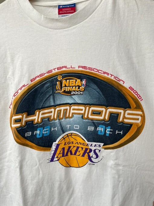 Vintage Style 2001 Los Angeles Lakers Back Championship Sweatshirt, Hoodie, and Shirt for Fans