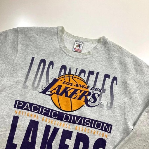 Vintage Style 90s Los Angeles Lakers La Lakers NBA Sweatshirt, Hoodie, and Shirt for NBA Fans