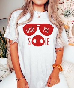 Woo Pig Sooie Shirt, Comfort Colors Shirt, Hoodie, Sweatshirt for Arkansas Football Fans