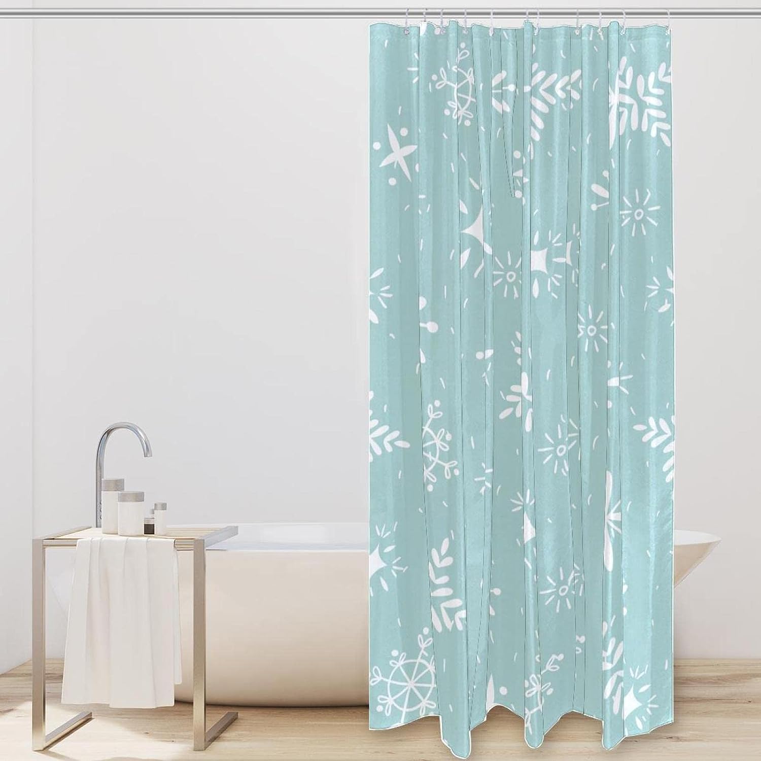 Decorative Winter Christmas Snowflakes Shower Curtain for Bathroom Decor