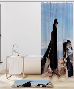 Stylish Waterproof Penguin Bathroom Curtain - Perfect Winter Decor