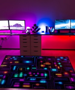 Vintage Arcade Carpet Pattern with Space Invaders NES Game 8-bit Rug