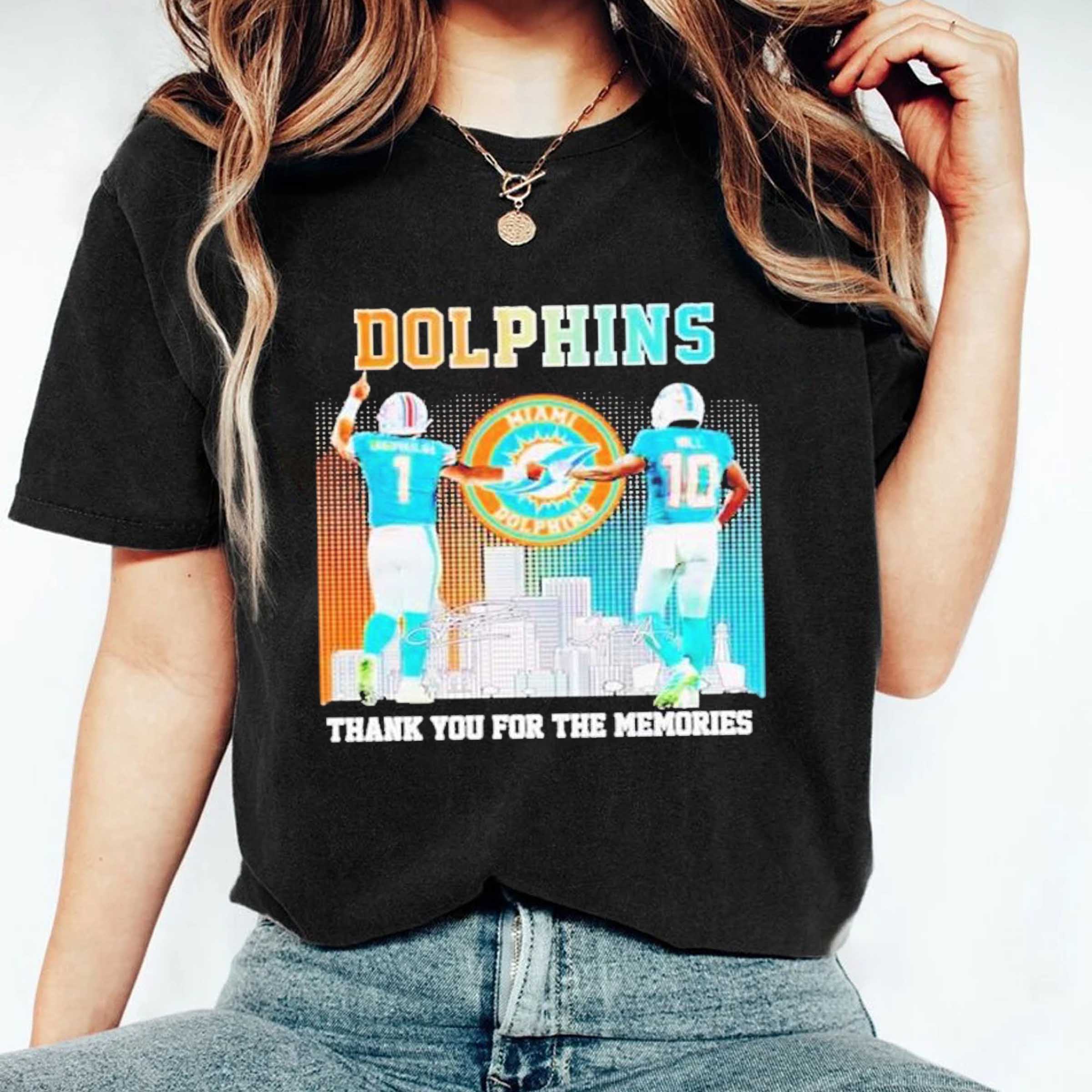 Skyline Miami Dolphins Tua Tagovailoa And Tyreek Hill Thank You For The Memories T-Shirt, Sweatshirt, Hoodie Shirt