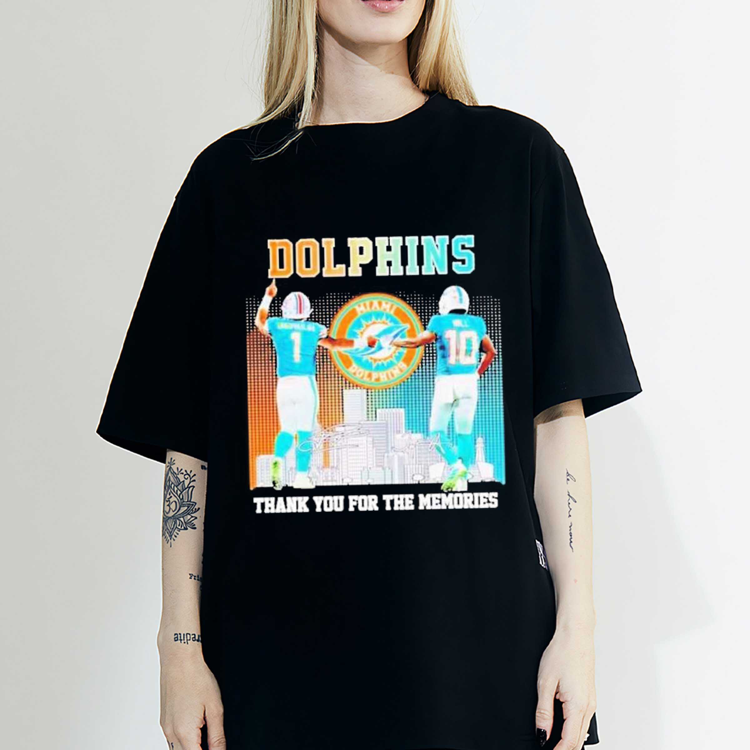 Skyline Miami Dolphins Tua Tagovailoa And Tyreek Hill Thank You For The Memories T-Shirt, Sweatshirt, Hoodie Shirt