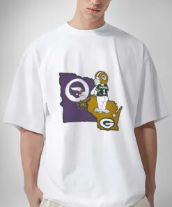 Green Bay Packers piss on Baltimore Ravens sports shirt Green Bay Packers sweatshirt hoodie gifts for NFL fans
